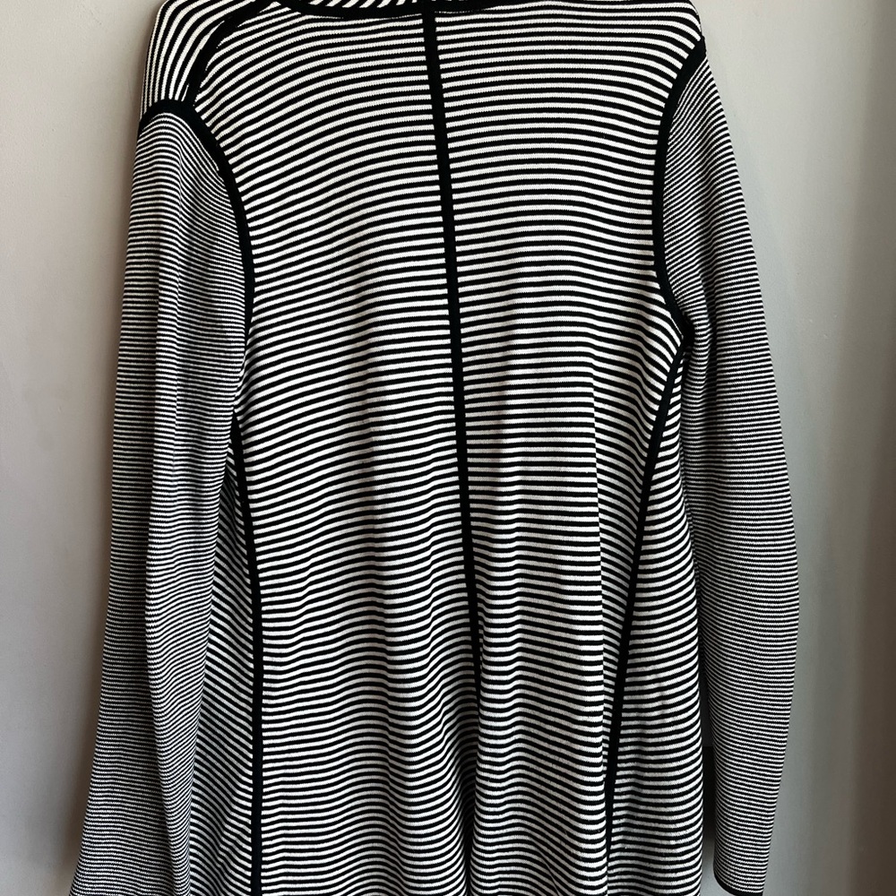 Women’s Talbots Black and White Open Knit Striped Cardigan S/M Capsule - Picture 9 of 9